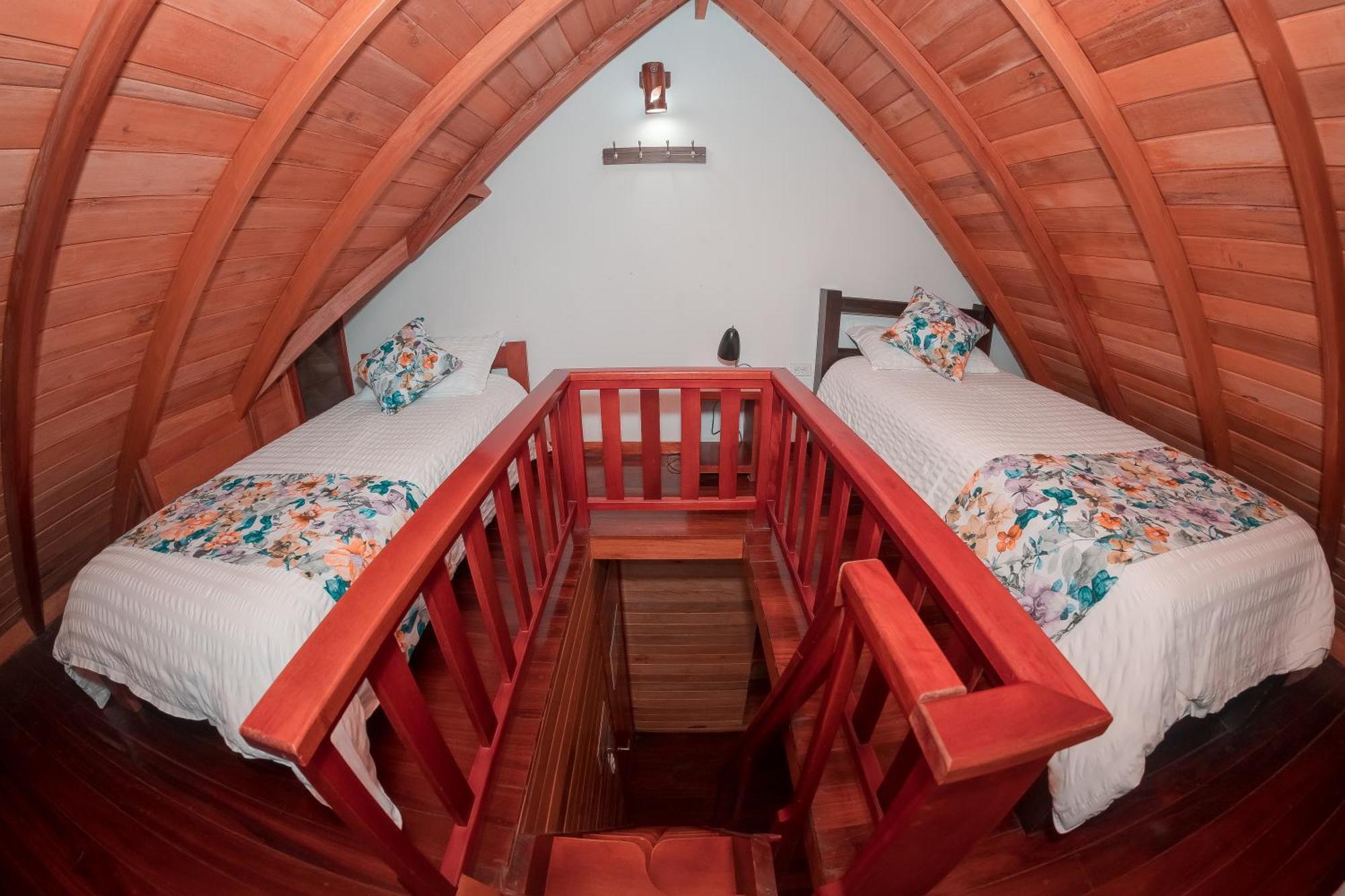 Sisakuna Lodge Mindo Luaran gambar